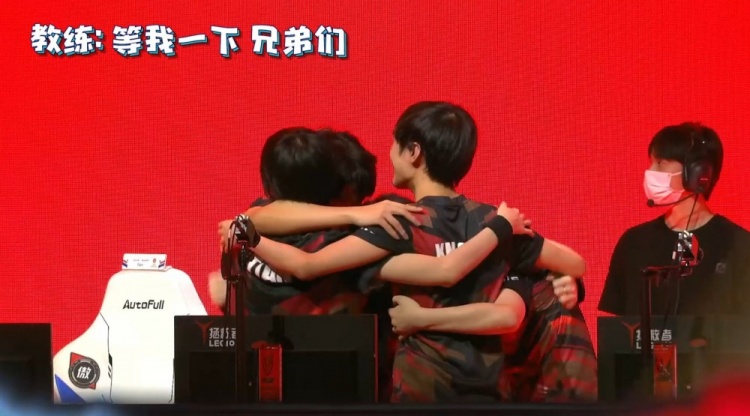 防守反击策 防守反击策