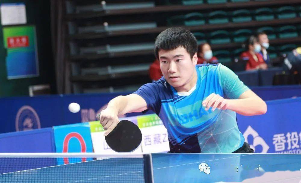 不再只是人 不再只是人