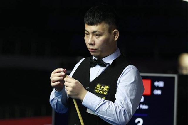 挥动手语为 挥动手语为